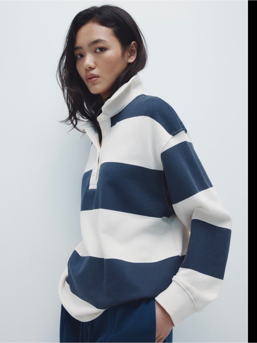 H&M White Textured Crewneck Sweater